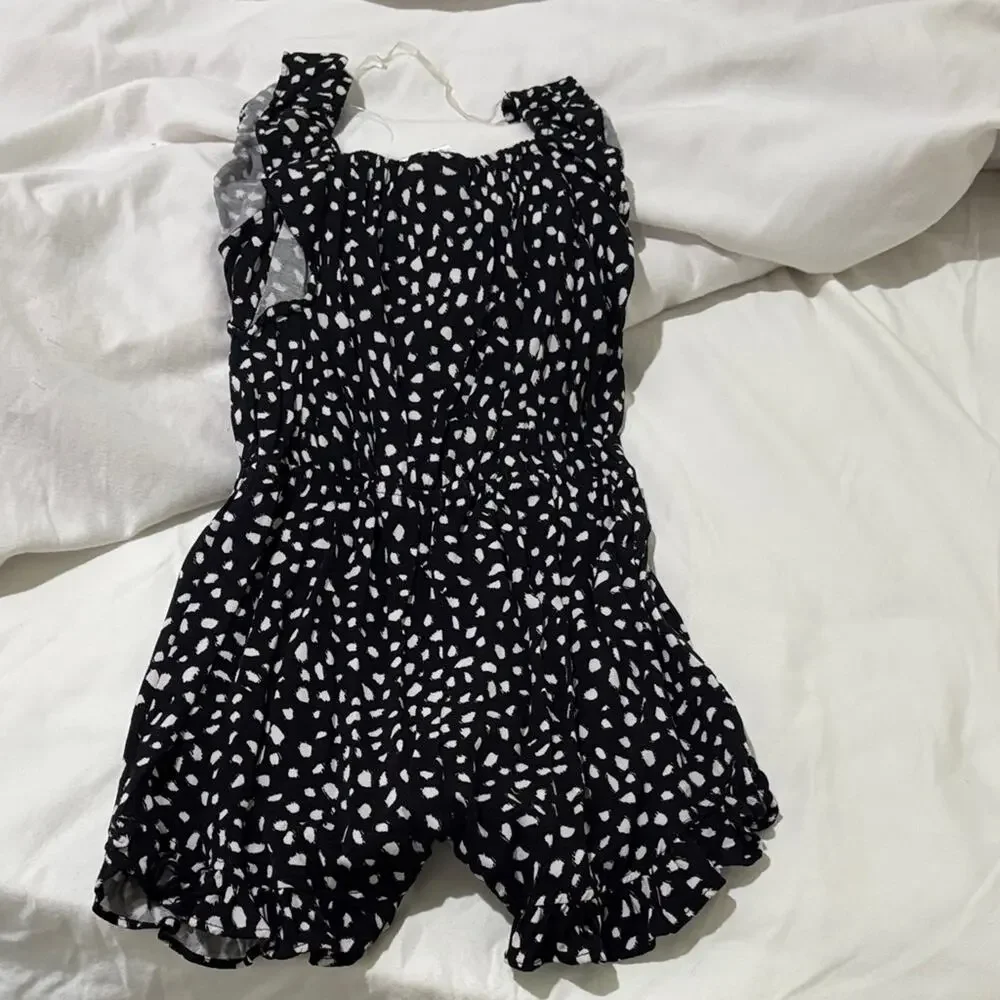 Vince Camuto 6x Stylish Black White Kids Romper hot pink waist bow accent nwot